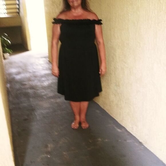 Black Ruffled Off-the-Shoulder Dress - Picture 8 of 13